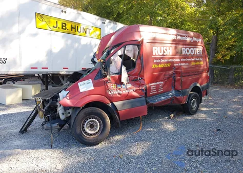 2018 Mercedes-Benz Sprinter 2500 Standard Roof V6 from USA, damaged, VIN WD3PE7CDXJP633924